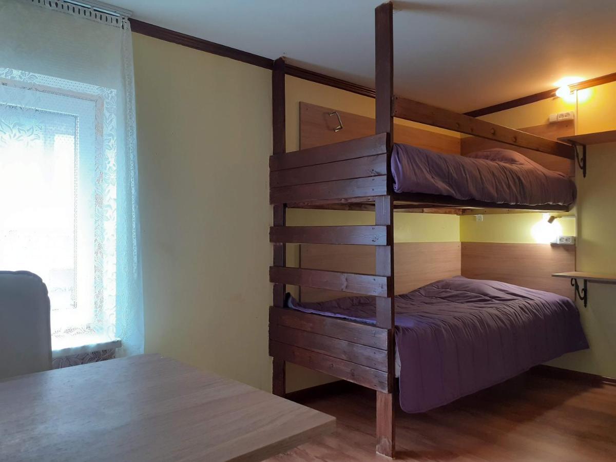 Avotu Stabu Private Flats In A Separate House For One Or Couple Riga Buitenkant foto