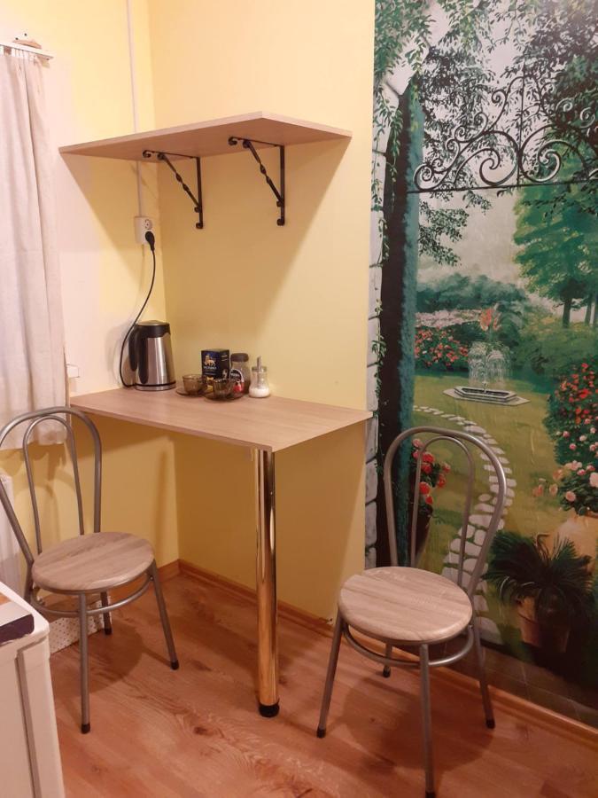 Avotu Stabu Private Flats In A Separate House For One Or Couple Riga Buitenkant foto