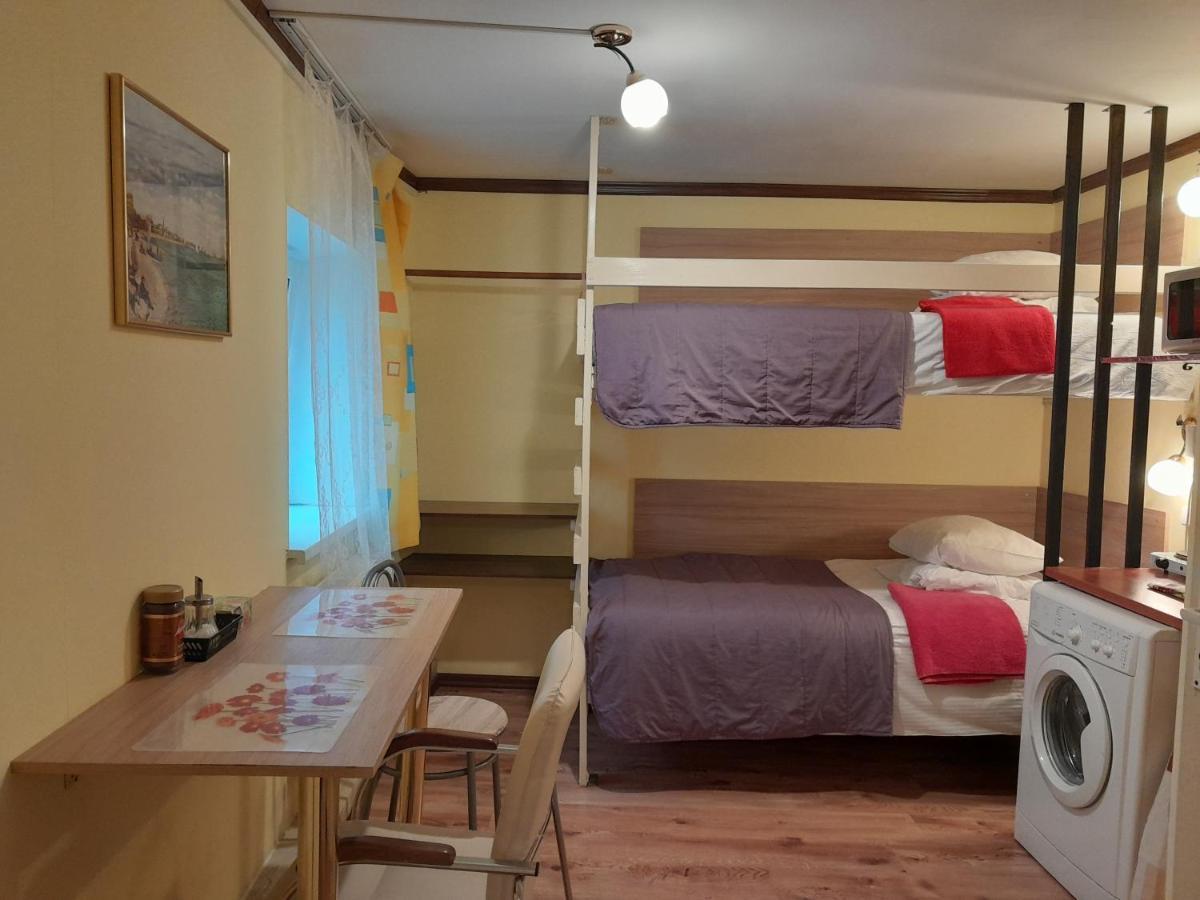 Avotu Stabu Private Flats In A Separate House For One Or Couple Riga Buitenkant foto