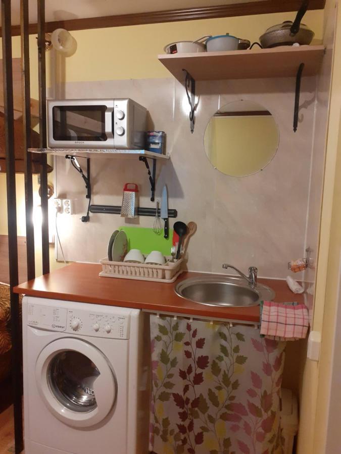 Avotu Stabu Private Flats In A Separate House For One Or Couple Riga Buitenkant foto