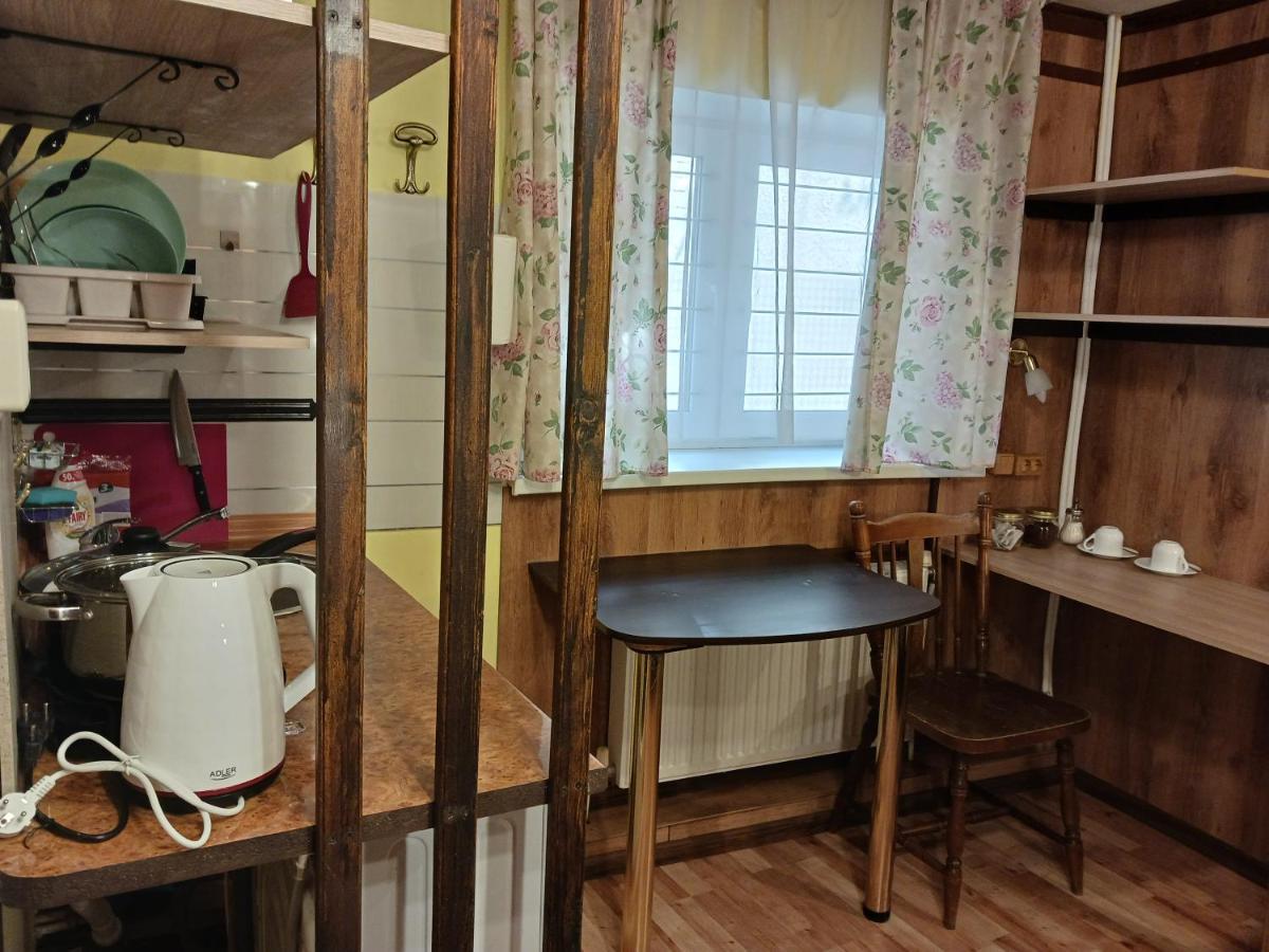 Avotu Stabu Private Flats In A Separate House For One Or Couple Riga Buitenkant foto
