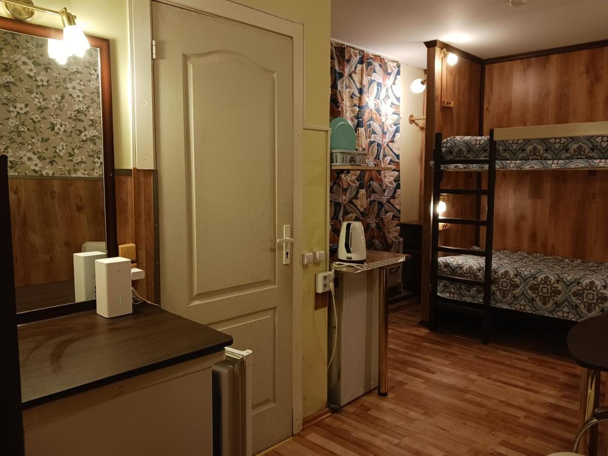 Avotu Stabu Private Flats In A Separate House For One Or Couple Riga Buitenkant foto